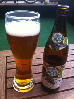 St. Georgen Bräu Buttenheimer Hopfenzupfer